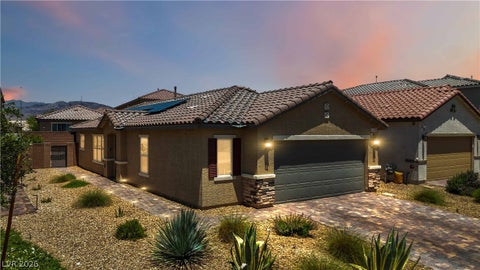 Homes For Sale - 1402 Great Hollow Avenue<br/> North Las Vegas, NV 89086