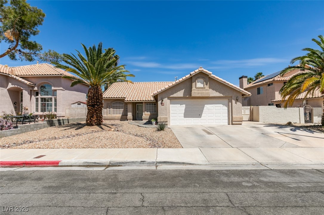 1824 Dawn Ridge Avenue, Henderson, Nevada image 1