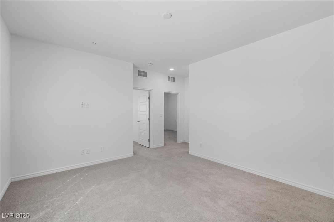 Las Vegas, Nevada 89138, United States, 4 Bedrooms Bedrooms, ,3 BathroomsBathrooms,Residential,Active,216240