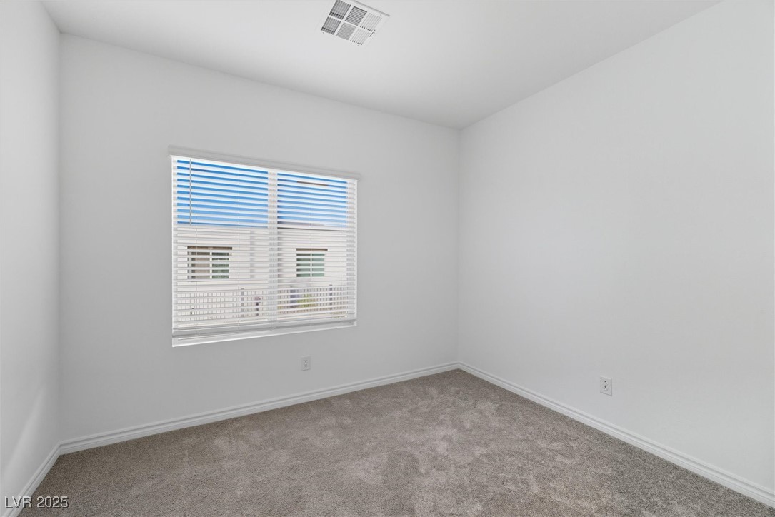 Las Vegas, Nevada 89138, United States, 4 Bedrooms Bedrooms, ,3 BathroomsBathrooms,Residential,Active,216240