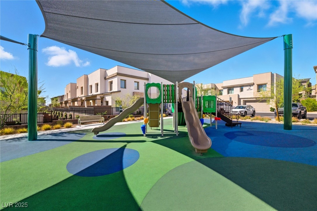 Las Vegas, Nevada 89138, United States, 4 Bedrooms Bedrooms, ,3 BathroomsBathrooms,Residential,Active,216240