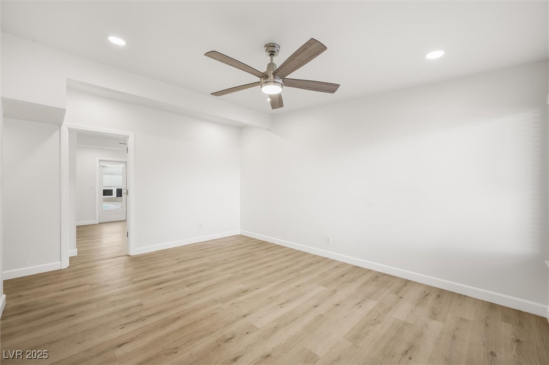 Las Vegas, Nevada 89121, United States, 4 Bedrooms Bedrooms, ,2 BathroomsBathrooms,Residential,Active,233454