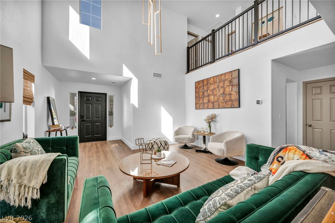 1348 Calle Montery Street