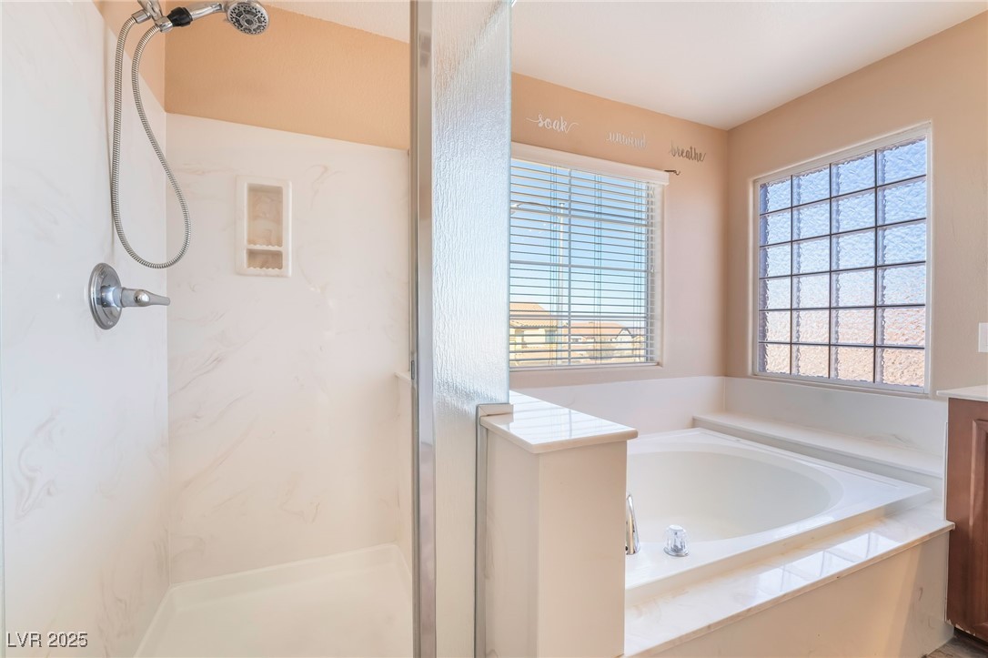 63 Crescent Palm Court, Henderson, Nevada image 22