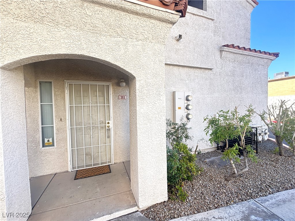 1620 Davilla Street 203