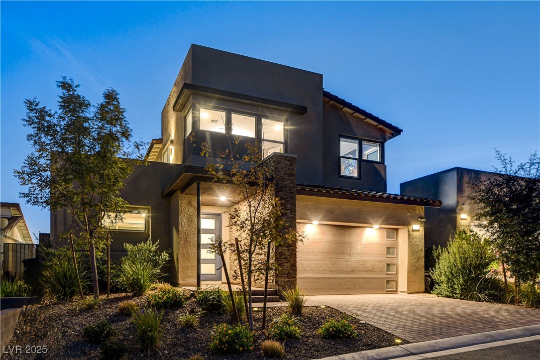 Properties 1 12039 Rockview Point Street