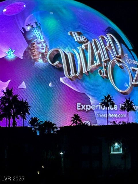 Photo of 230 E FLAMINGO Road #316, Las Vegas, NV 89169 (MLS # 2684341)