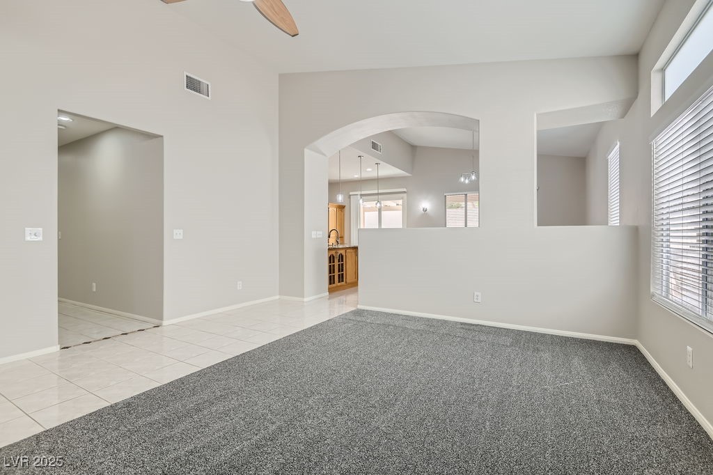 285 Canyon Spirit Drive, Henderson, Nevada image 6