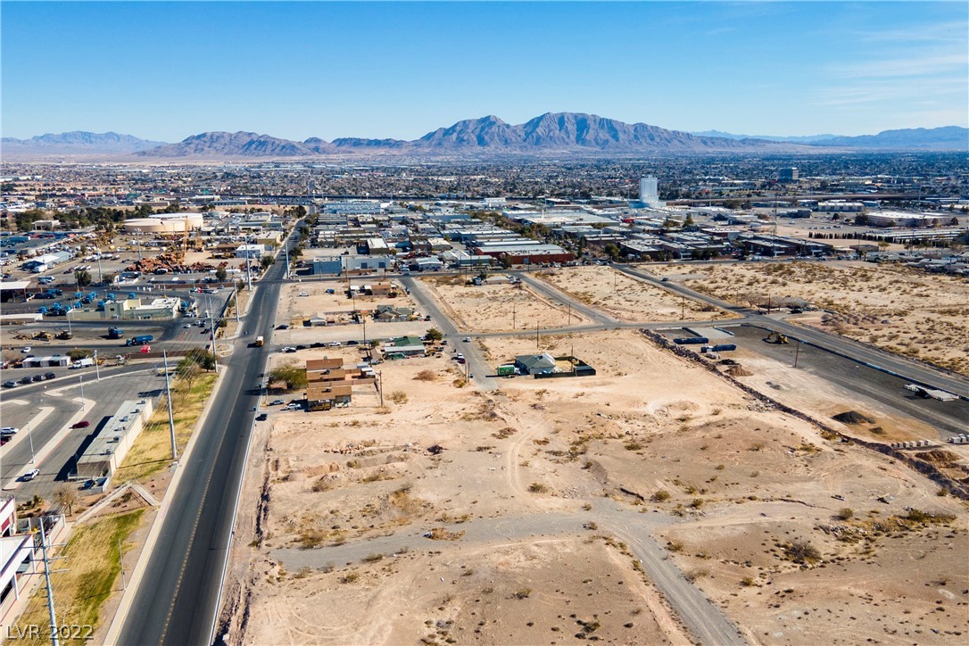 Piper Ave, North Las Vegas, Nevada image 3