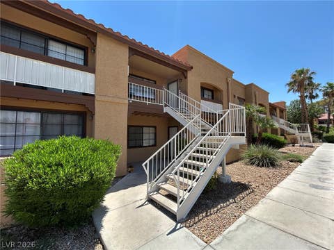 Condo For Rent - 5154 S Jones Boulevard #202<br/> Clark County, Las Vegas, NV 89118