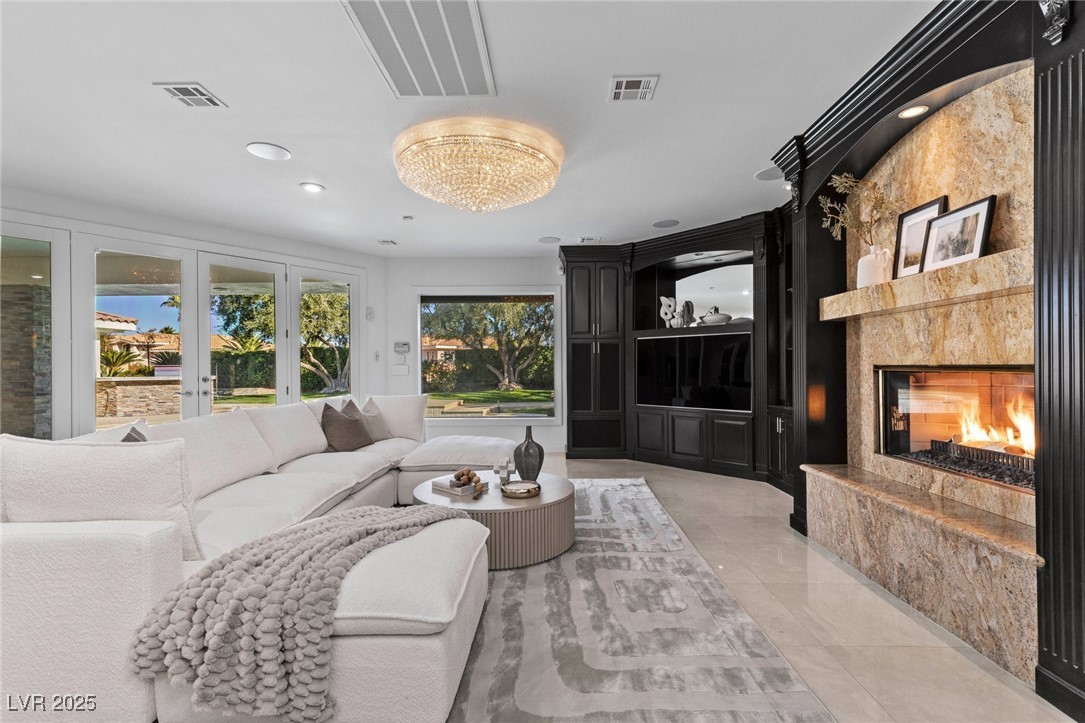 5070 Scenic Ridge Drive