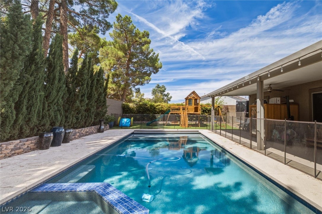 137 Rancho Mesa Avenue