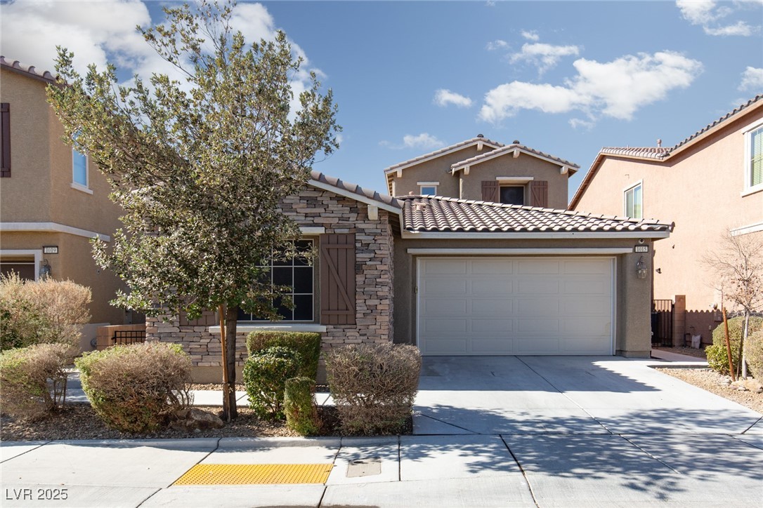 1015 Solana Crest Street, Henderson, Nevada image 6