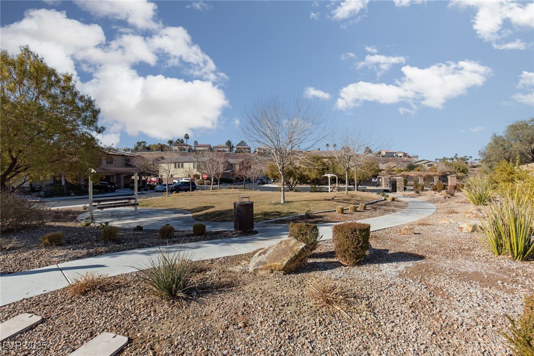 1015 Solana Crest Street, Henderson, Nevada image 19