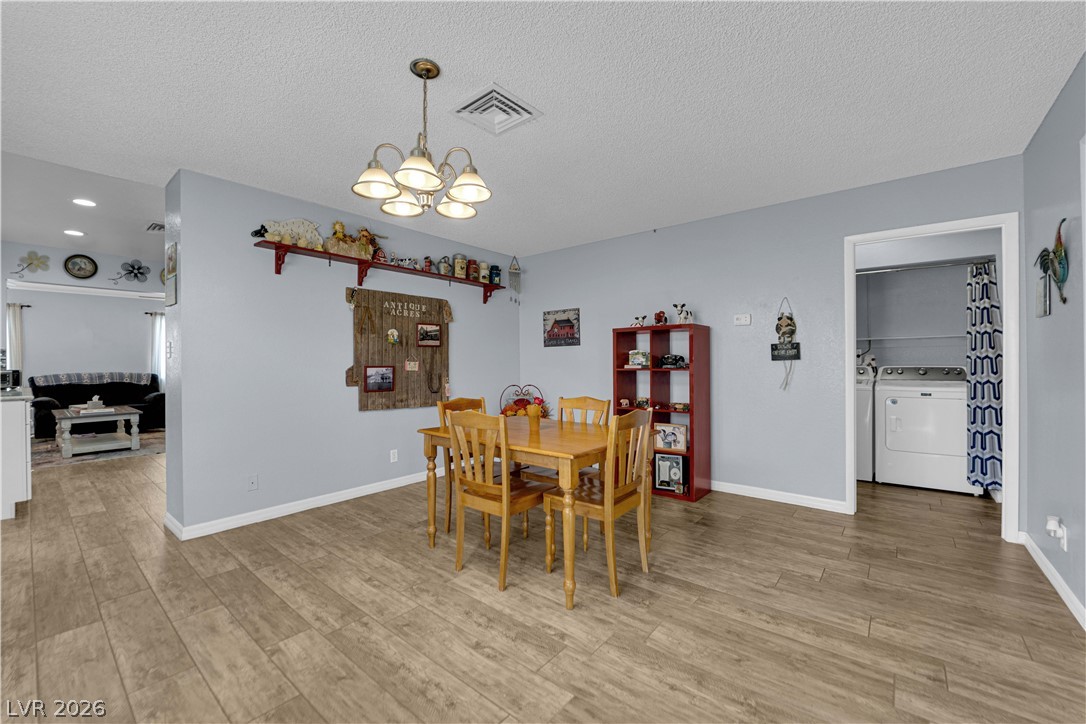 7183 Forest Vista Street