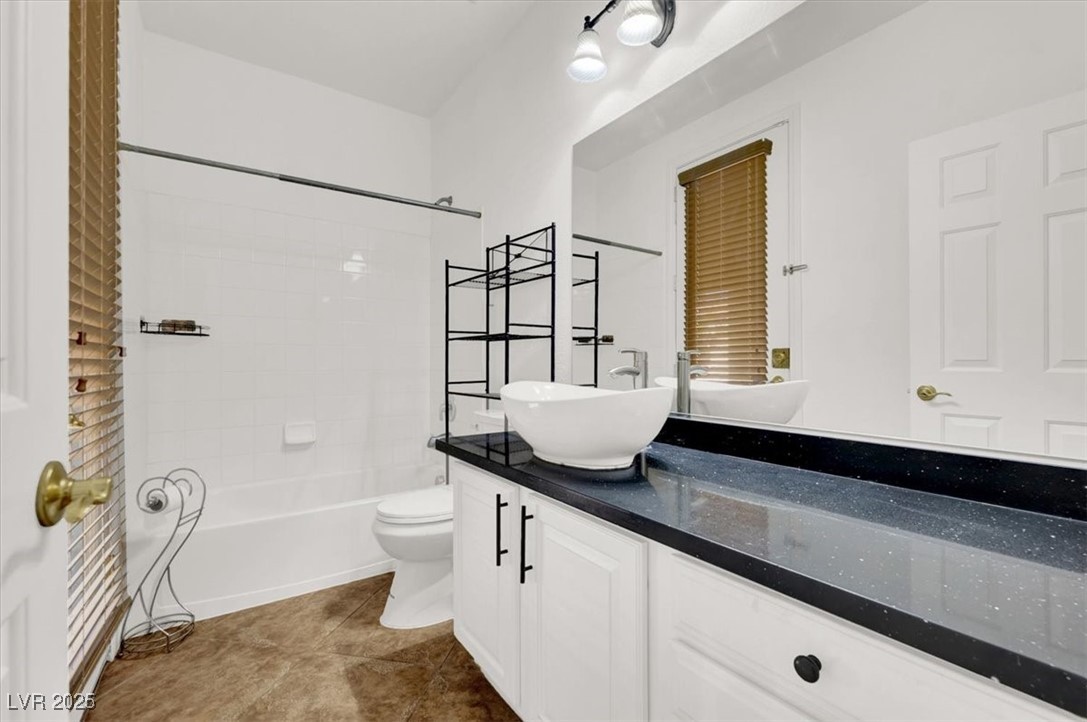 Las Vegas, Nevada 89138, United States, 4 Bedrooms Bedrooms, ,3 BathroomsBathrooms,Residential,Active,149967