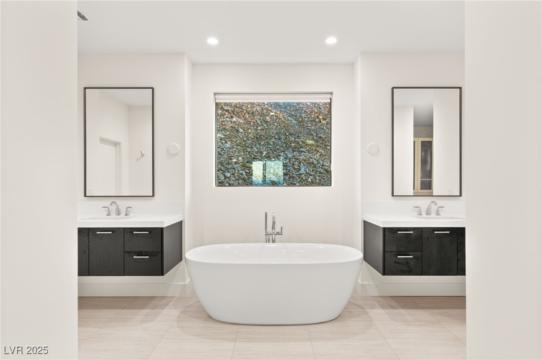 394 Solitude Peak Lane, Henderson, Nevada image 18