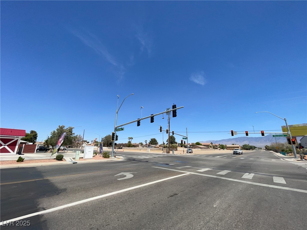 390 Riverside Road, Mesquite, Nevada image 2