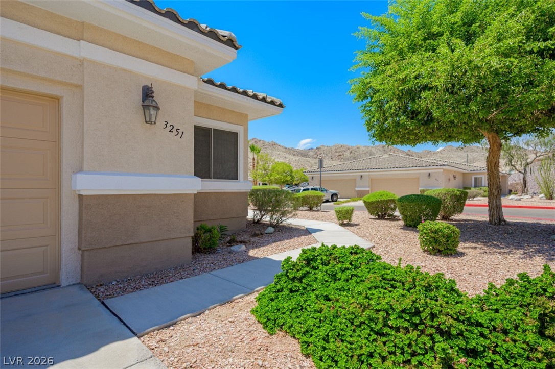 3251 Pheasant Hills Way