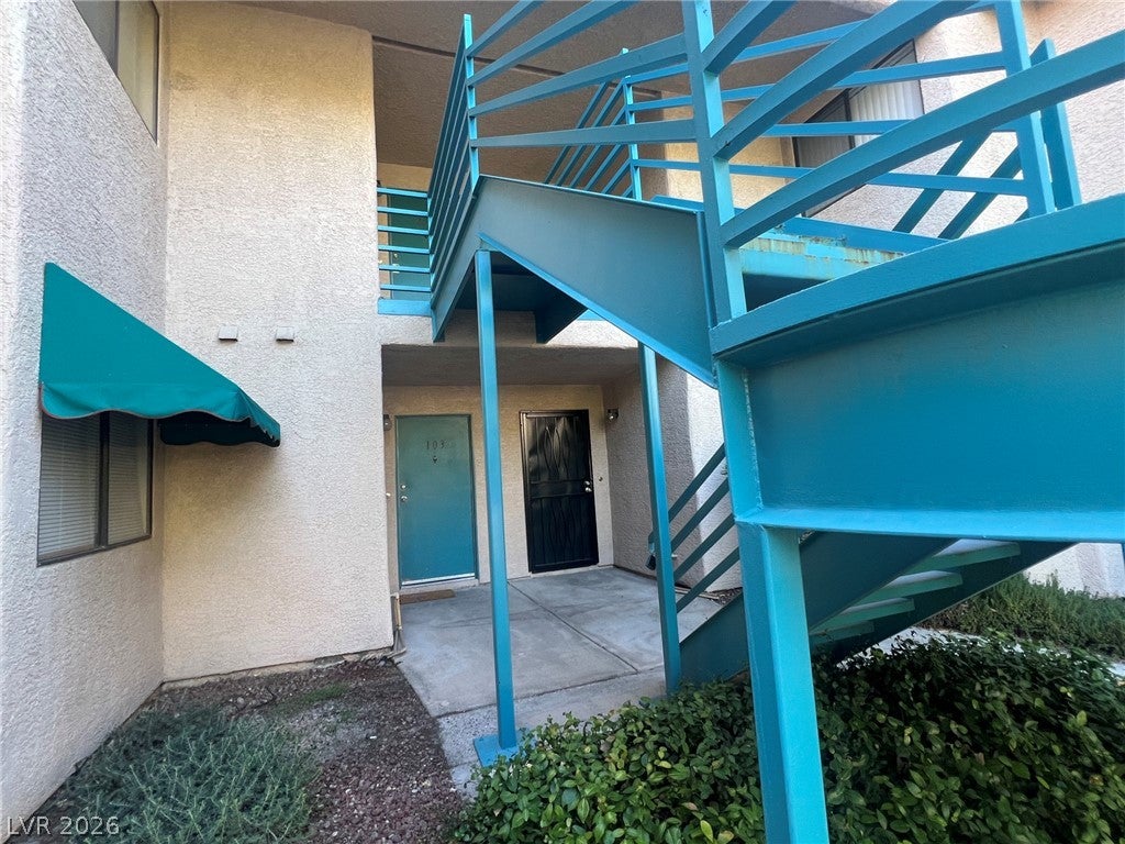 4425 Woodpine Drive 103