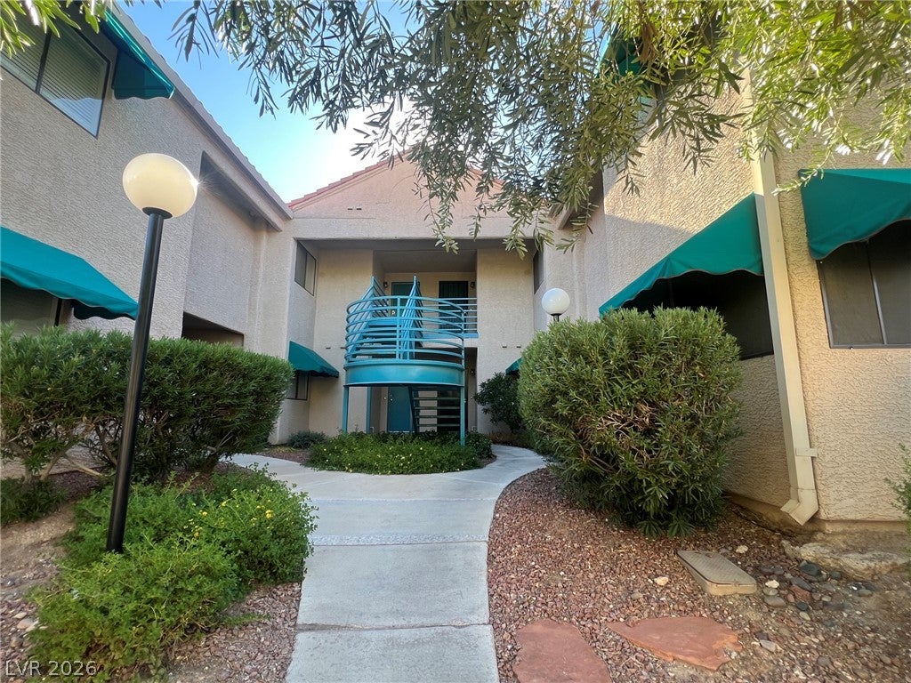 4425 Woodpine Drive 103