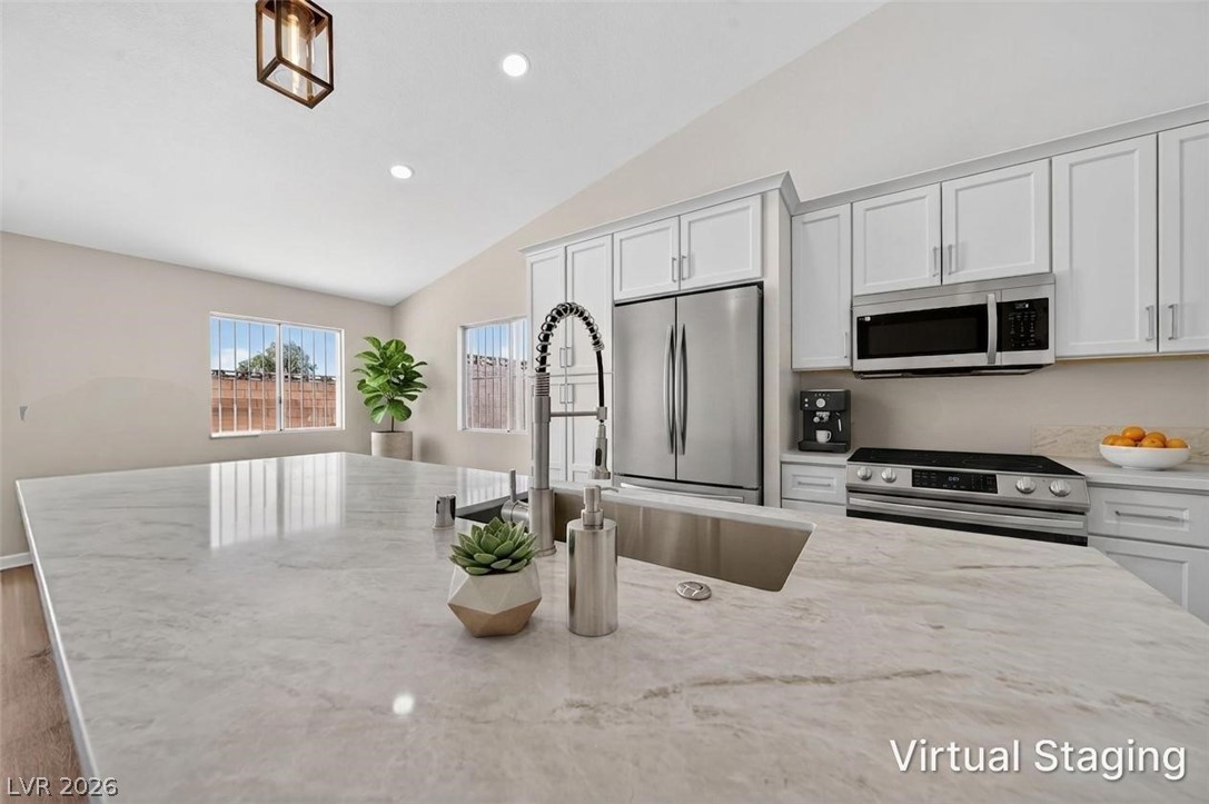 1929 Rose Coral Avenue