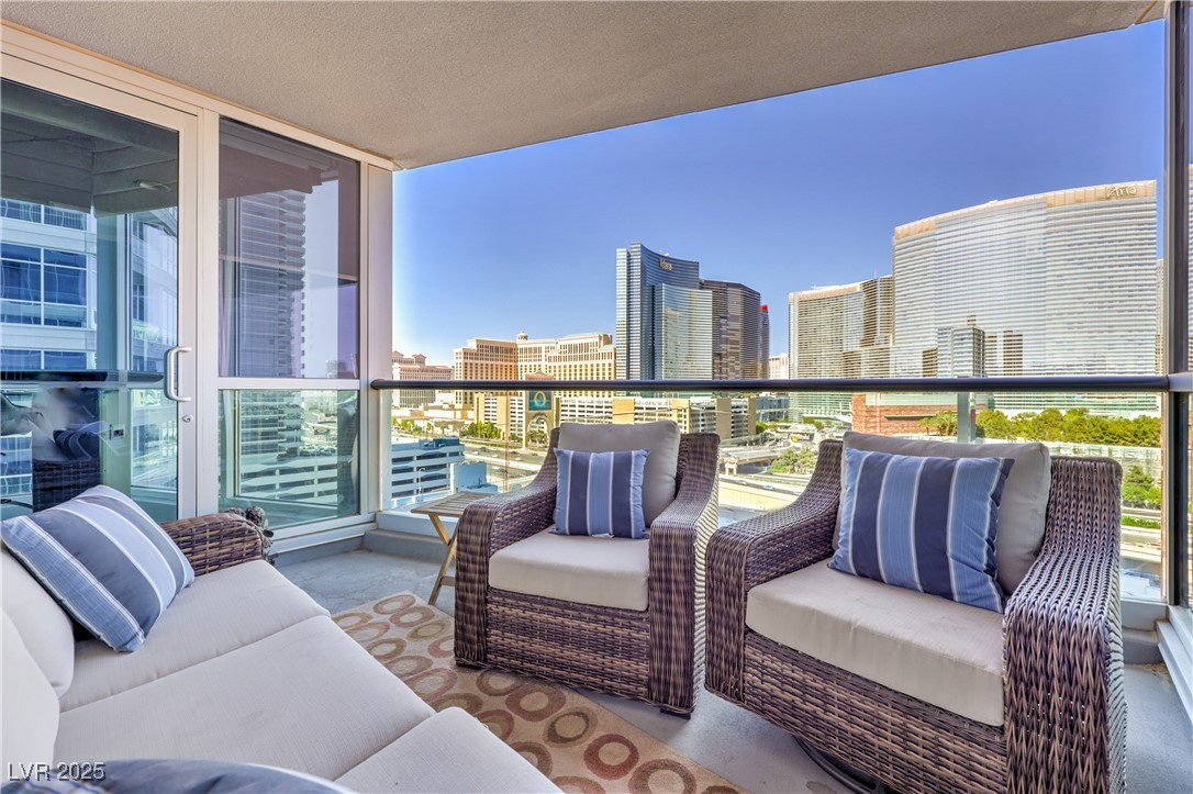4575 Dean Martin Drive 1112
