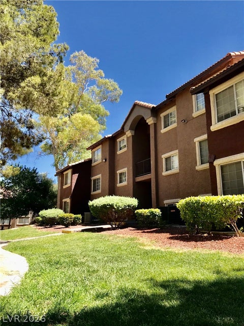 Condo For Rent - 2750 Durango Drive #1127<br/> Las Vegas, NV 89117