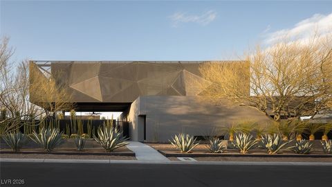 20 Soaring Bird Court Las Vegas NV 89135