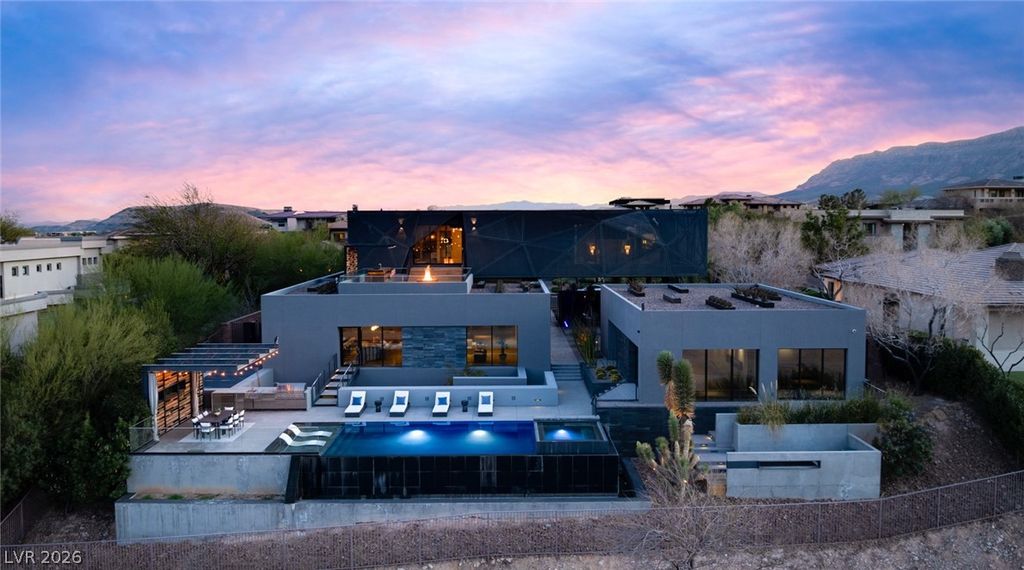 Photo of 20 Soaring Bird Court, Las Vegas, NV 89135 (MLS # 2750344)