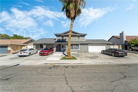 Photo of 1300 Oak Tree Lane, Las Vegas, NV 89108 (MLS # 2744454)
