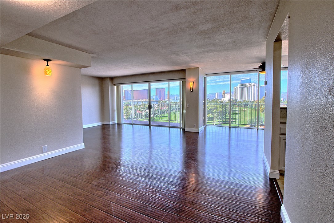 3111 Bel Air Drive 8E