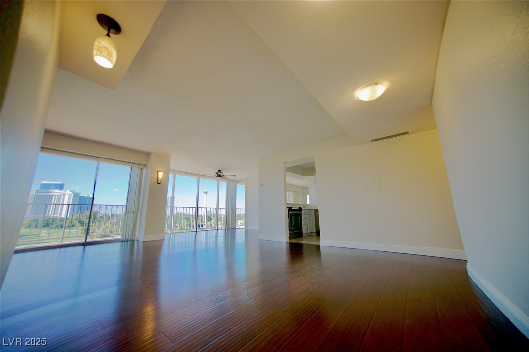 3111 Bel Air Drive 8E