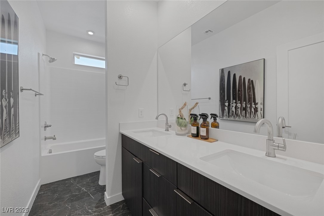 3206 Fountaintree Avenue, Henderson, Nevada image 32