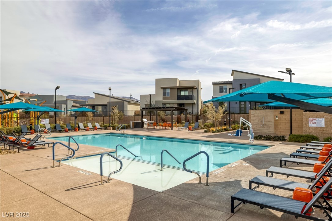3206 Fountaintree Avenue, Henderson, Nevada image 40