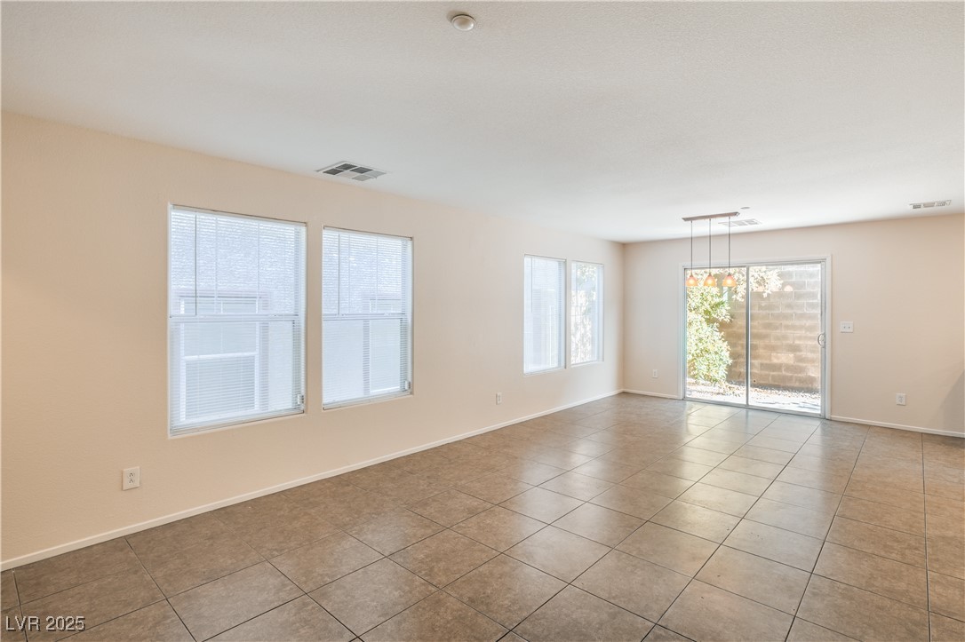 137 Desert Pond Avenue