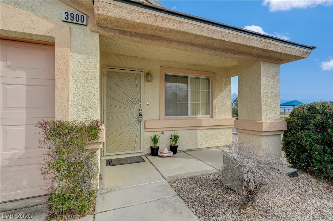 3900 Golden Glaze Street