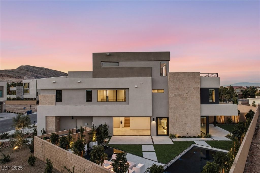 Photo of 4022 Heron Fairway Drive, Las Vegas, NV 89141 (MLS # 2740154)