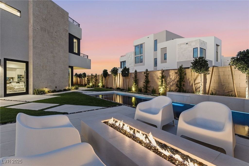 Photo of 4022 Heron Fairway Drive, Las Vegas, NV 89141 (MLS # 2740154)