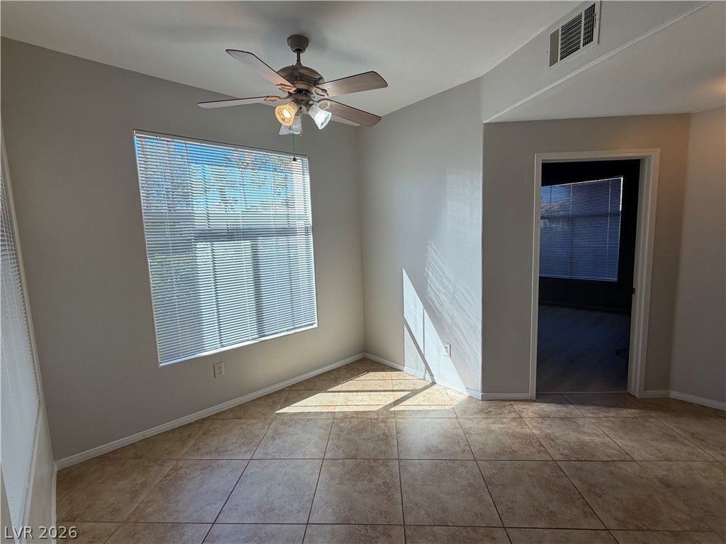 2050 W Warm Springs Road 4011