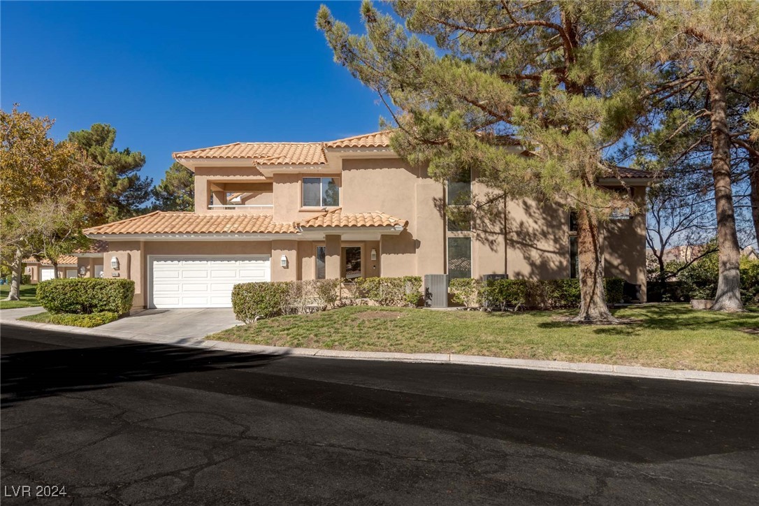 8481 Heather Downs Drive, Las Vegas, Nevada image 1