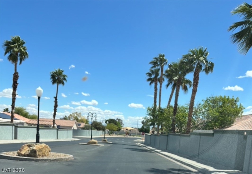 733 Carlos Julio Avenue