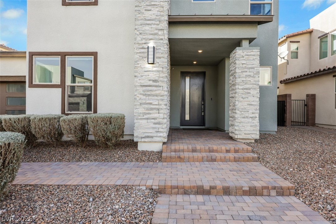 6833 Fallen Rock Street