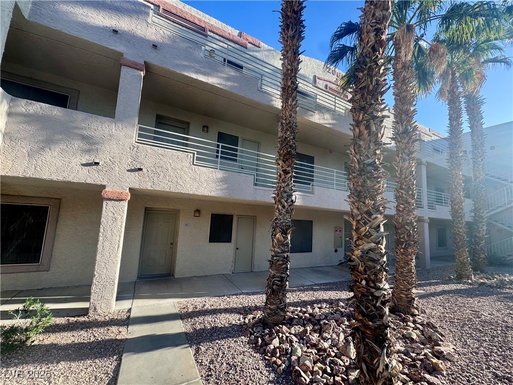 2064 Mesquite Lane #102, Laughlin, Nevada image 1