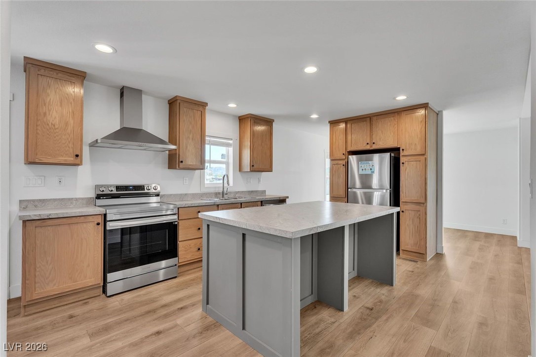 4498 Crystal Peak Drive