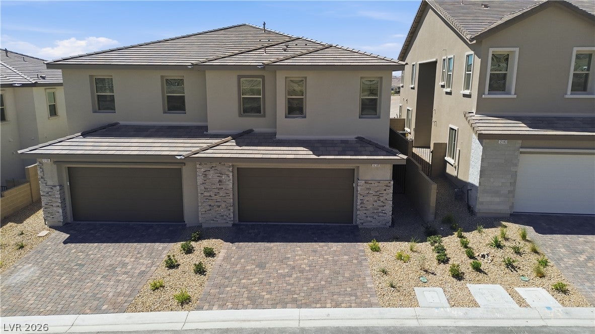 12139 Red Iris Ave