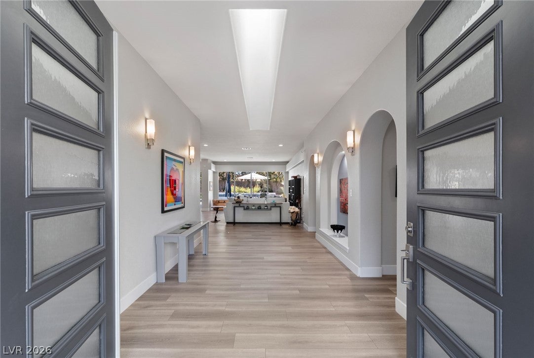 2227 Versailles Court