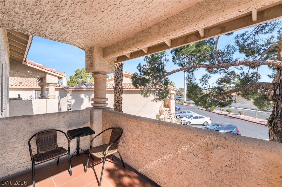 901 Sulphur Springs Lane 202