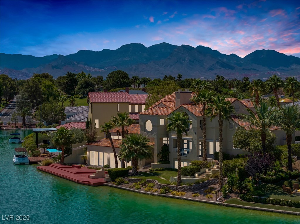 Properties 1 2925 Coast Line Court