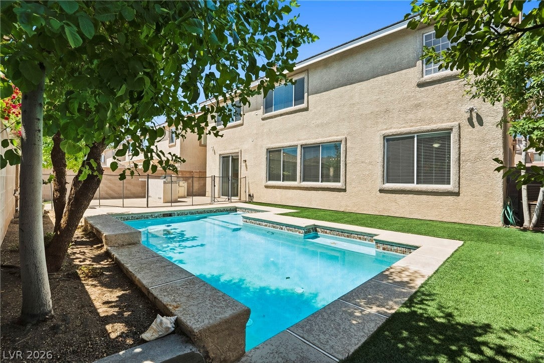 3066 Lenoir Street